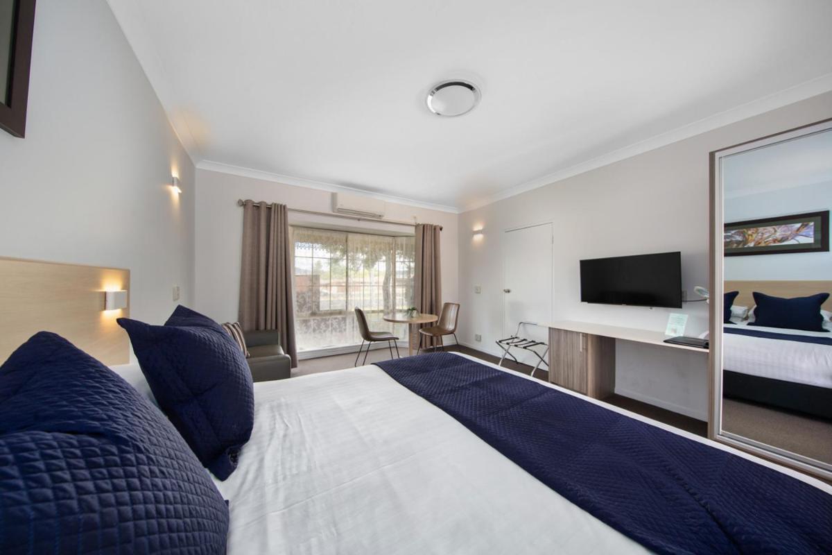 Hamilton'S Queanbeyan Motel Exteriör bild